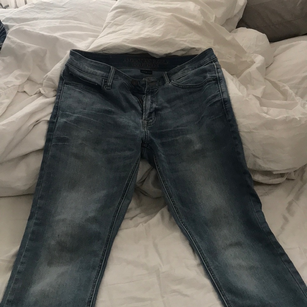 American Eagle extreme flex jeans 31 - 32.